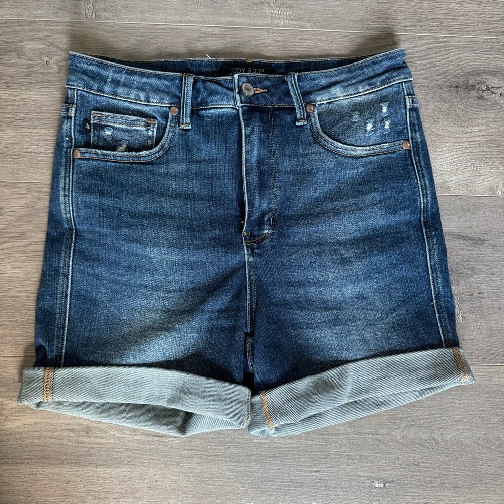 Judy Blue Dark Wash Jean Shorts